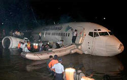 Reuni Penumpang Selamat Tragedi Garuda Indonesia Bengawan solo 16 Januari 2002