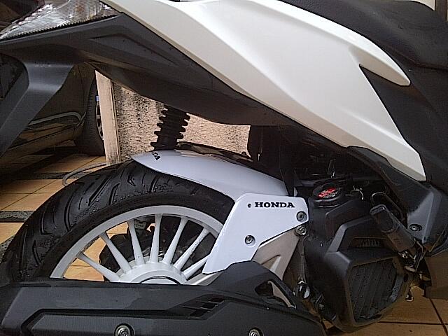 Terjual Spakbor Kolong Hugger All New Vario 150 Custom Limited Model