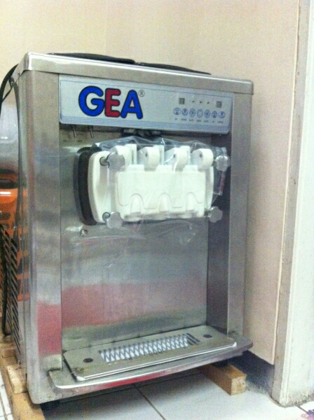 Jual Mesin Soft Es Krim Bekas