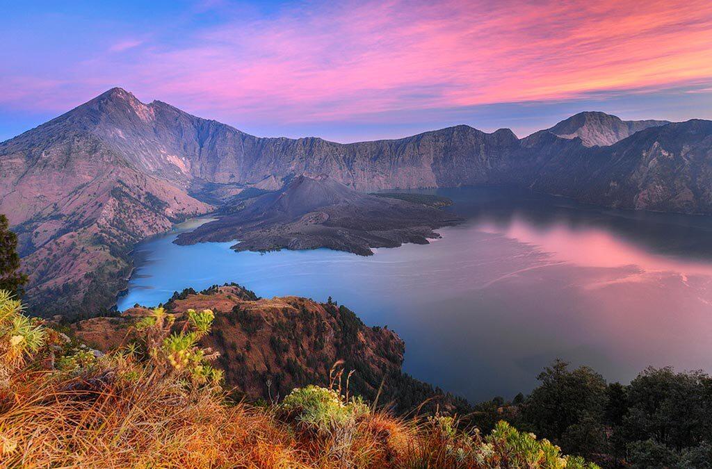 11 Gunung di Indonesia Dengan Pemandangan Sunrise Terindah | KASKUS