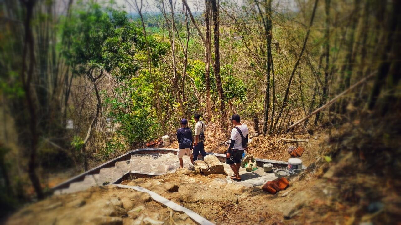 Istana Kematian Ratu Malang Di Gunung Kelir Lambang Kisah Cinta Pilu