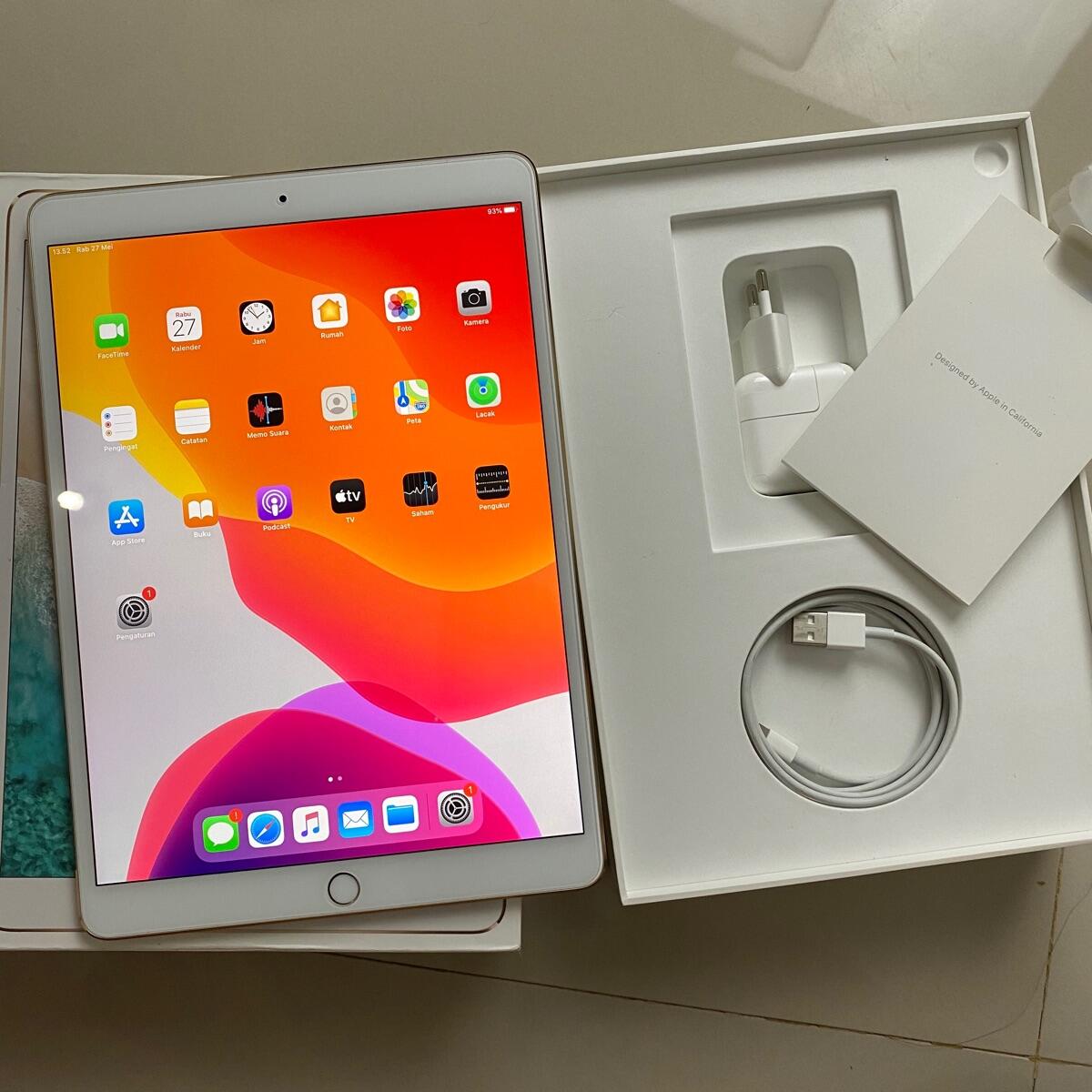 Terjual IPad Pro 10 5 Gen 2 512GB Wifi Only Gold Super Mulus Garansi