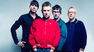 blur band