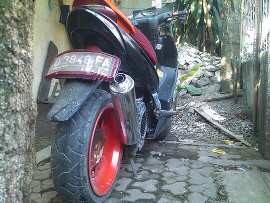 Vario 2006 Modif (Bandung) Velg Lebar | KASKUS