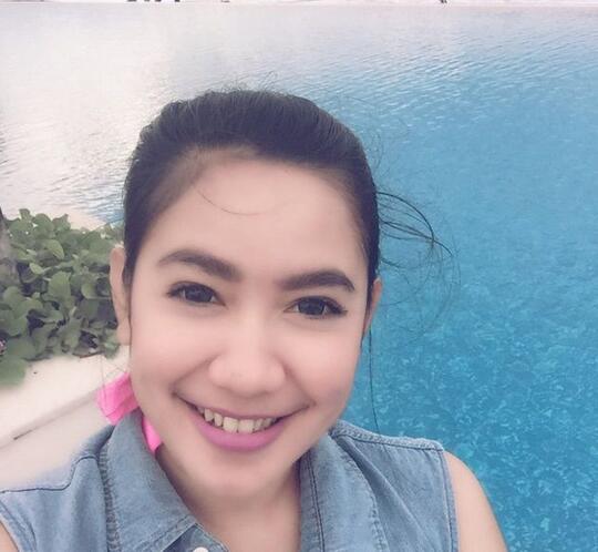 [FOTO SEXY BB 21++] RETNO, PUTRI CANTIK DOYOK YANG SUPER CANTIK DAN HOT BANGET!