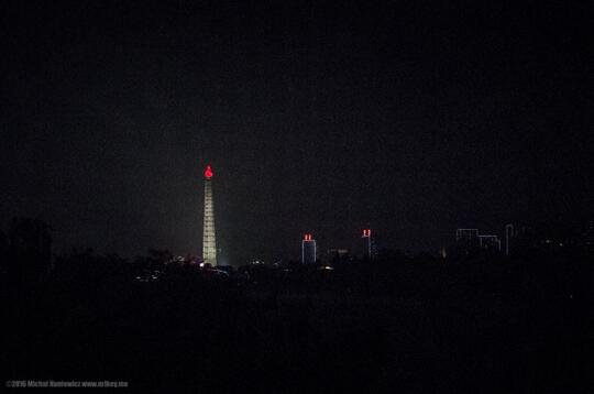 Fotografer ini Mengambil Foto-Foto Terlarang dari  Korea Utara, Hasilnya....
