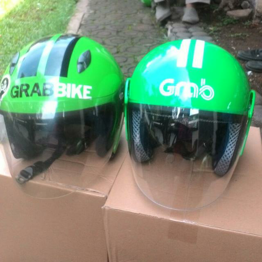 Helm Couple, minat PM