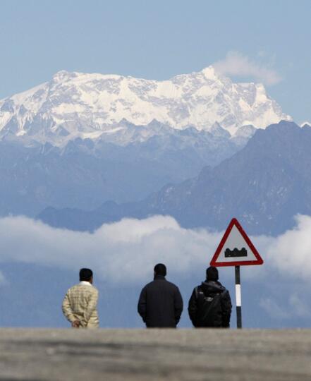 Bumi, 500 Years Later (halah mulustrasi++)