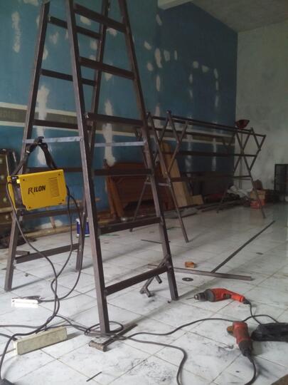 Ane LULUSAN SMP gan. "INILAH" kerjaan ane.