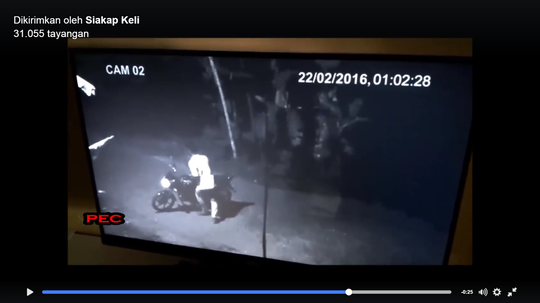 NO TIPU2!! Video kuntilanak narsis menampakkan diri lalu menghilang