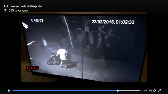 NO TIPU2!! Video kuntilanak narsis menampakkan diri lalu menghilang