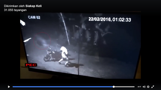 NO TIPU2!! Video kuntilanak narsis menampakkan diri lalu menghilang