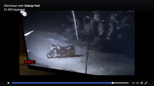 NO TIPU2!! Video kuntilanak narsis menampakkan diri lalu menghilang