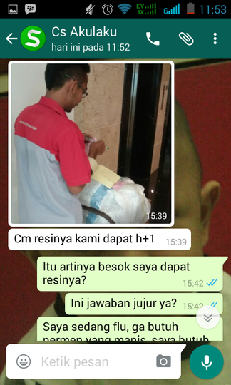 Customer Service AKULAKU, udah Bohong, Ga kompak pula. XD