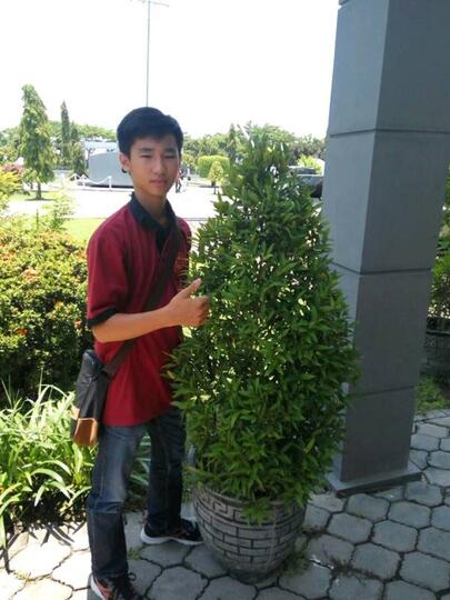 15 Foto Liburan Pelajar Asal Indonesia Ini tiba-tiba  menjadi Viral Karena....