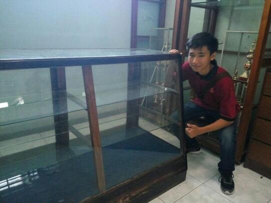 15 Foto Liburan Pelajar Asal Indonesia Ini tiba-tiba  menjadi Viral Karena....