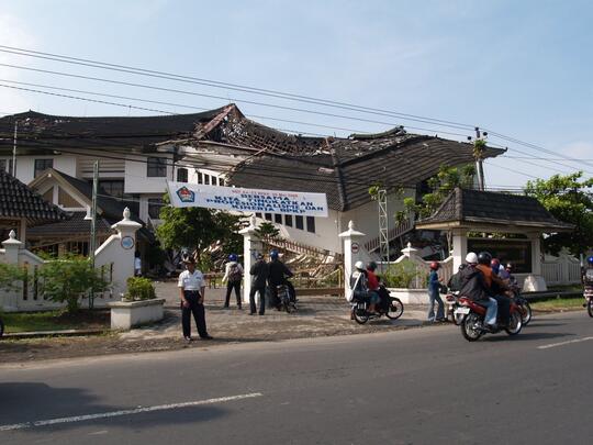 Punya Mobil Tapi Malas Pakai, Mungkin Ini Alasannya