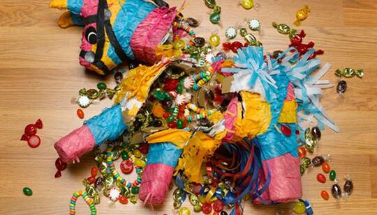 10 Ritual Ulang Tahun Terunik dari Berbagai Negara !