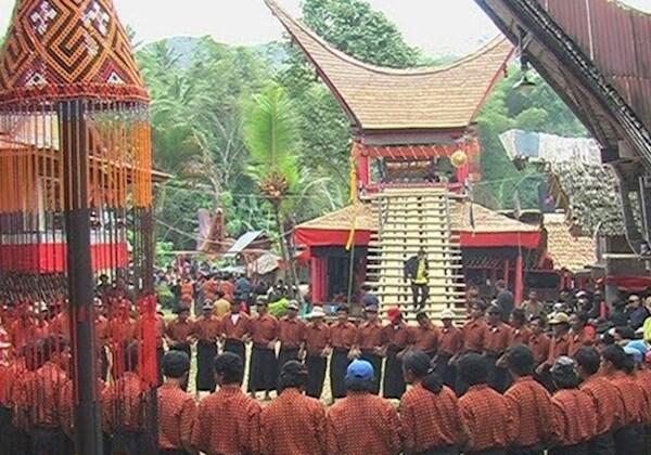 8 Agama Asli Indonesia ini Tak Pernah Diakui oleh Pemerintah Sejak Dulu