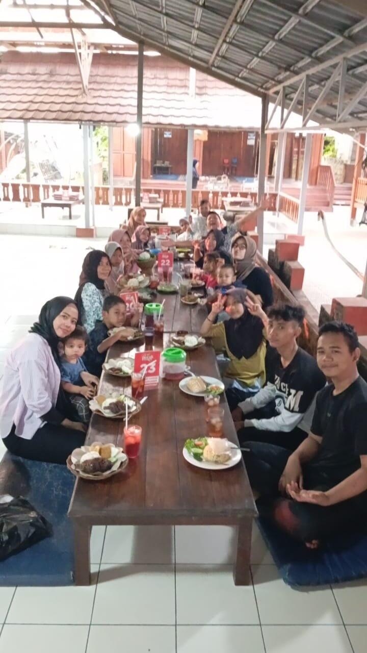 https://s.kaskus.id/images/2025/09/21/11831703_953_20250921070431.jpg
