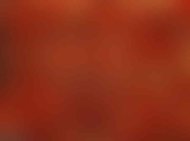 Foto Mencengangkan Karya Seniman "Hantu"