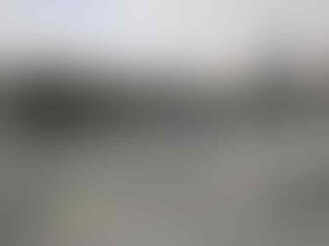 Foto Mencengangkan Karya Seniman "Hantu"