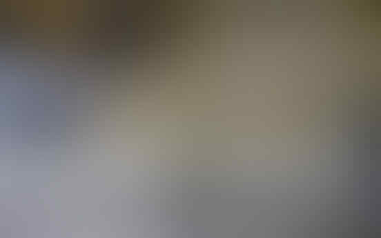 Foto Mencengangkan Karya Seniman "Hantu"