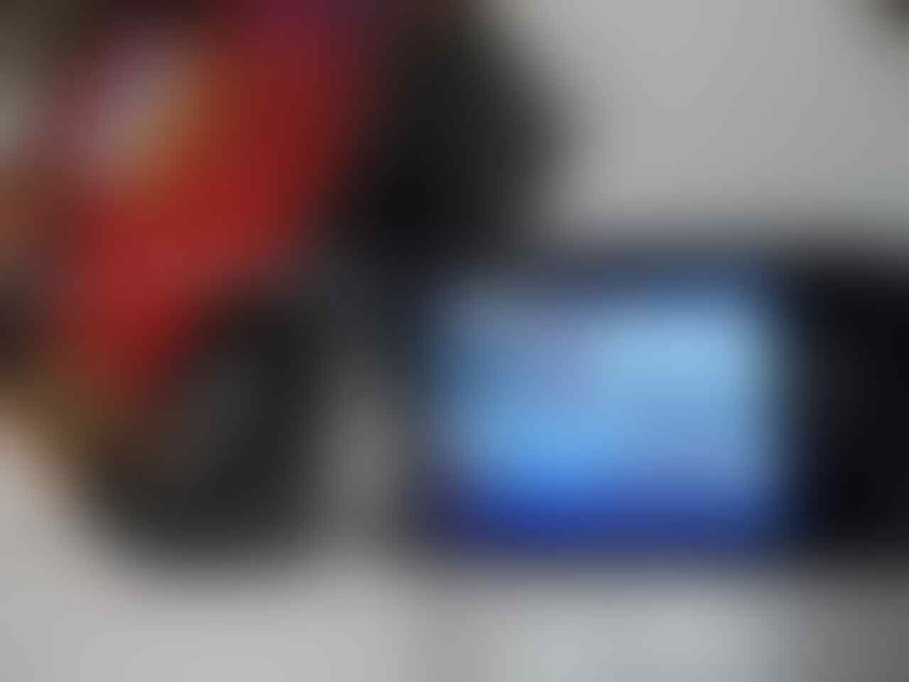 Ponsel TV Maxtron MG321