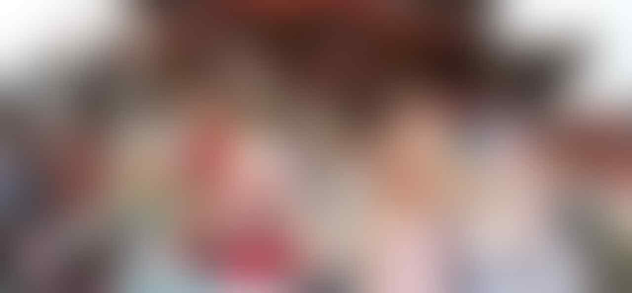 Pahit Manis Pacaran Satu Komunitas