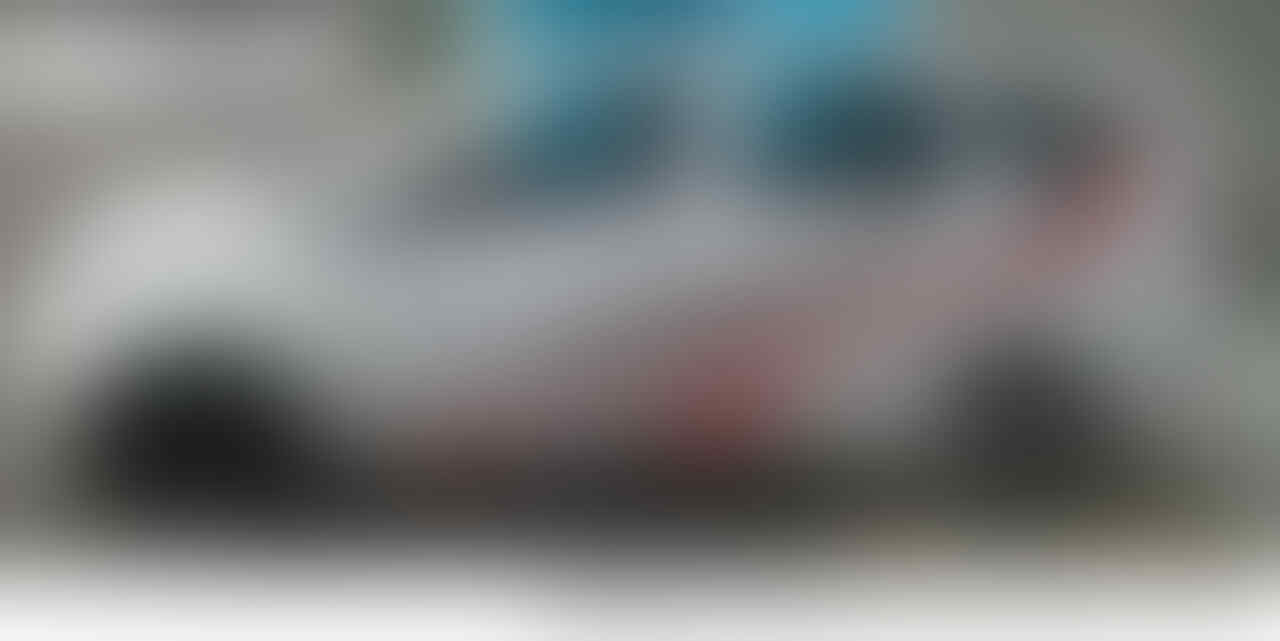 PENGERJAAN TUTUP STIKER MOBIL (FULL BODY, KAP MESIN , ATAS)