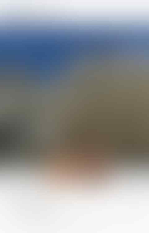 Dosen Matematika Ini Dijamin Bikin Para Sista Gamau Bolos Kuliah
