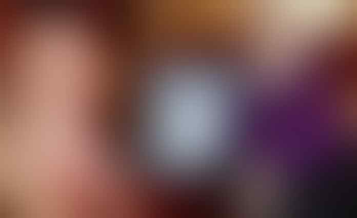 Recor Wanita Paling Aneh Sedunia