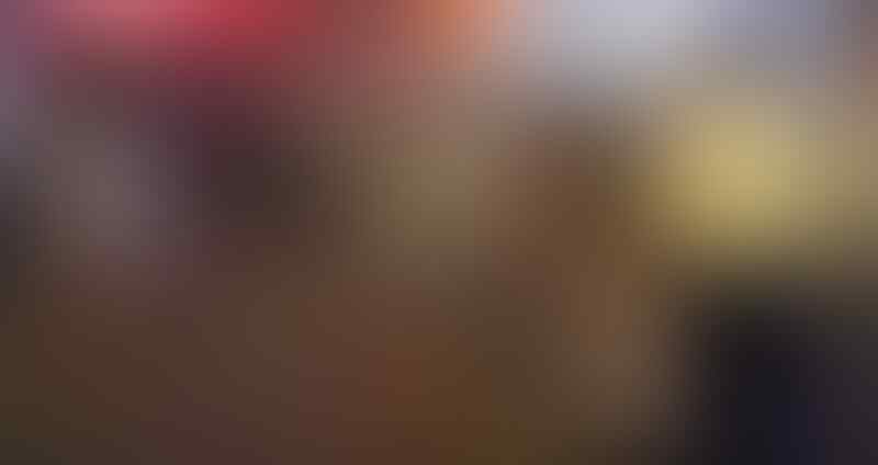 Sembarangan "MERABA" Cewek,Turis MESUM Ini DIHAJAR CEWEK-CEWEK SEKSI!
