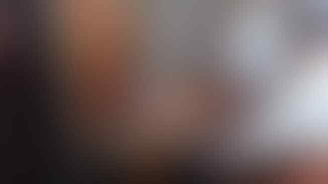 M Kece Kini Dibawa ke Sidang Pakai Kursi Roda dengan Kondisi Tangan Terborgol