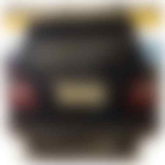 Jual Landcruiser VX 2002... HITAM Metalik...AT Diesel.MOBIL ANTIK... SIAP PAKAI... :)