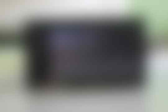 HEAD UNIT PIONEER 1450DVD BARU 3 BULAN PAKE MASIH GARANSI DAN KINYIS KINYIS