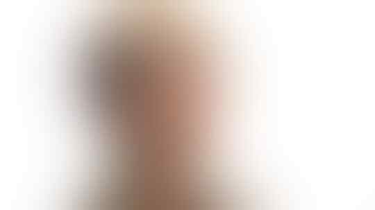 Ada Kisah Tragis Dibalik Foto-Foto Mesra Para Pasangan Ini