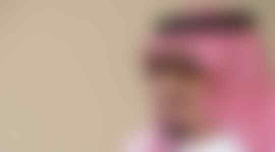 Ditanya Pertemuan Raja Salman dan Rizieq Shihab, Seskab Tertawa