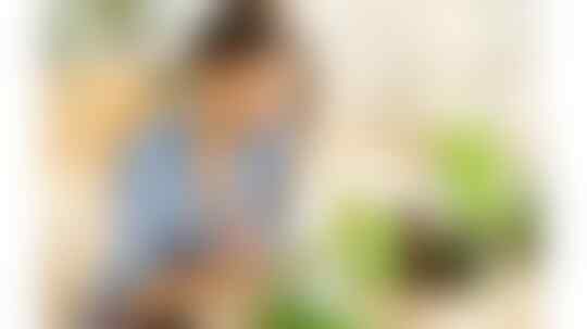 Hati-Hati, Makan Sendirian Ternyata Bisa Timbulkan Penyakit