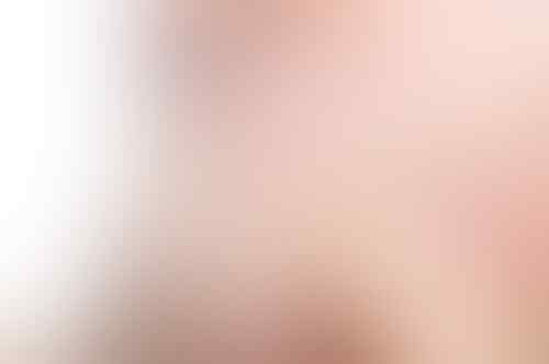 Wajahmu Terlihat Lelah Akibat Kurang Tidur? Samarkan Dengan Trik Makeup Ini Sis!