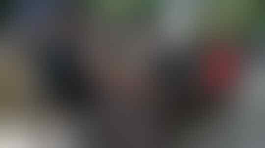 Aceh Tertibkan Perempuan Duduk Ngangkang di Atas Motor