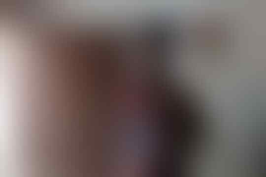 Viral, Pria Gendong Jenazah karena Ambulans Puskesmas Tak Bisa Dipakai