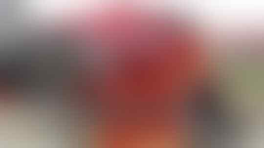 Misteri Terpecahkan, Inilah Foto Mobil Polisi Sampai Kereta Api Saat Isi Bahan Bakar