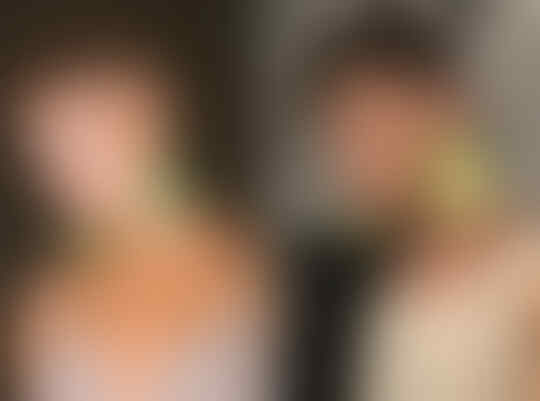 20 Kreasi Kocak & Unik Dari Seorang Pria yang Menirukan Outfit Selebriti Dunia