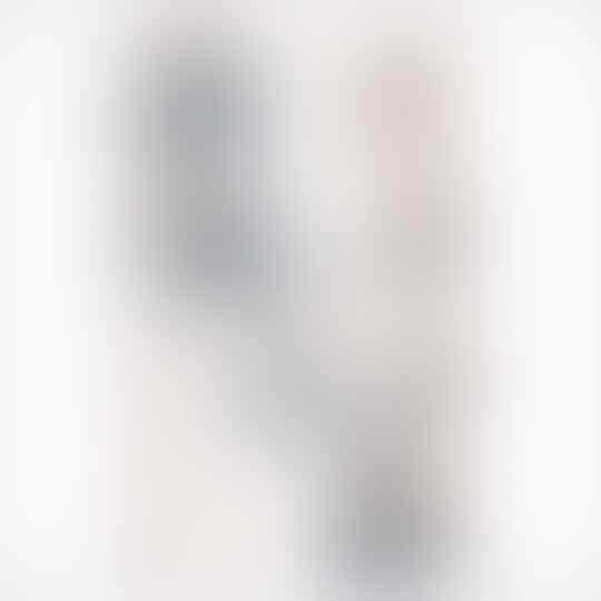 Foto Prewedding Sederhana Namun Tetap Berkelas yang Bisa Dibikin Saat Di Rumah Aja!