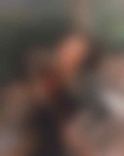 Cewek Ini Viral karena Punya Foto KTP Glowing, Ini 10 Potret Sosoknya