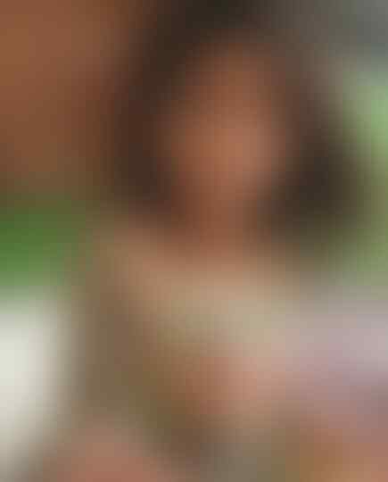Mengiris Hati! Diminta Makan Cabai Agar Diberi Uang, Bocah Perempuan ini Tahan Tangis