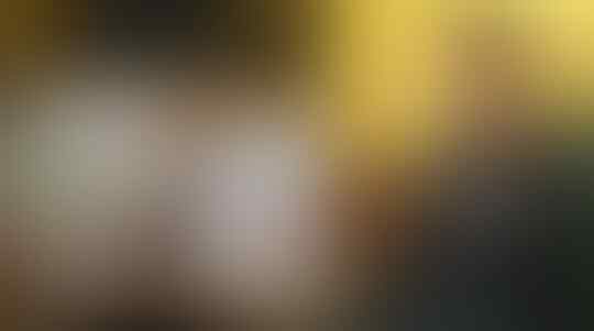 Jual Beli Mahal CD Bekas Artis dan Selebgram, Fetish atau Keanehan? Ini Bahayanya!