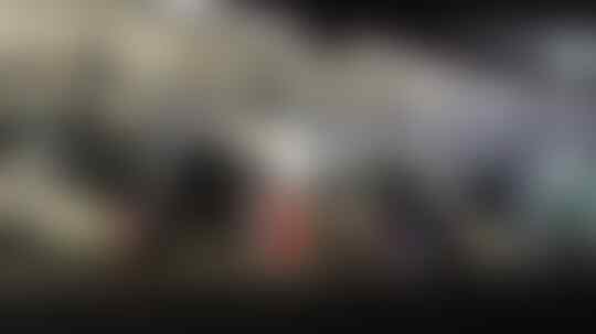 Kenapa Bus Jarang Mematikan Mesin Saat Mengisi BBM Di SPBU?