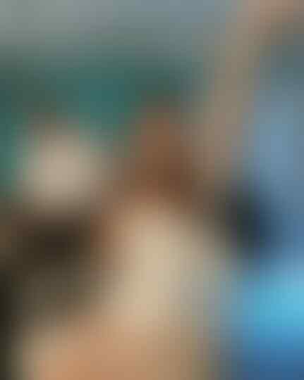 Mantan Artis Dewasa Lana Rhoades Menari Strip Untuk Memamerkan Kehamilannya
